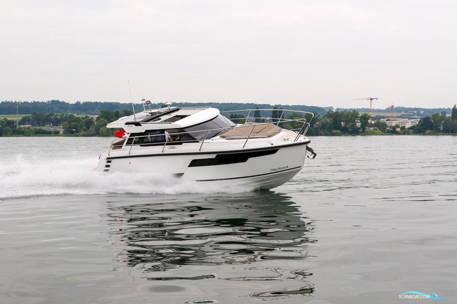 Aquador 300 HT Motorboat 2023, with Volvo Penta engine, Switzerland