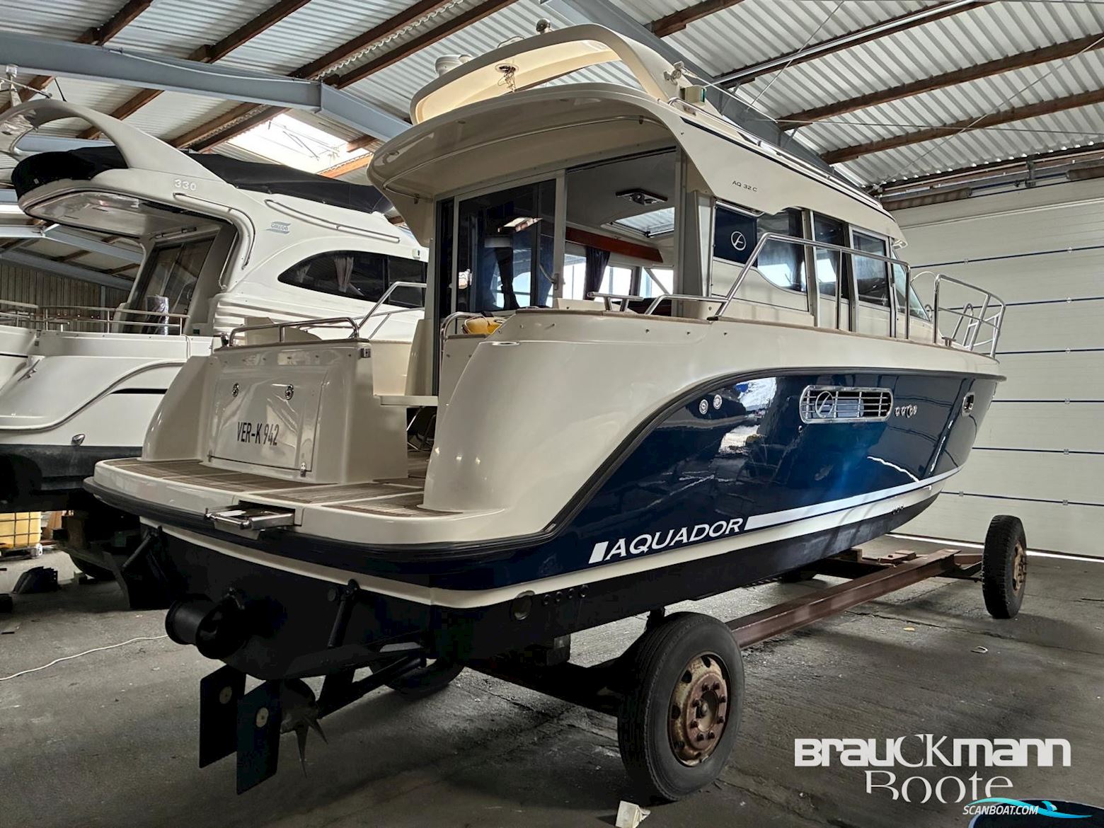 Aquador 32 C