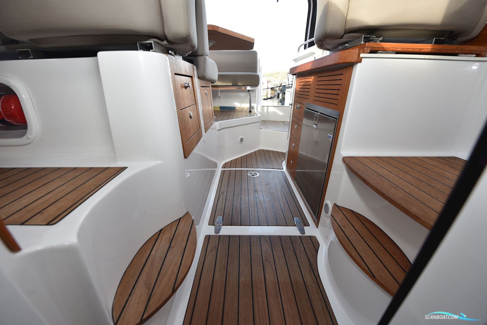 Aquador Aquador 27 HT