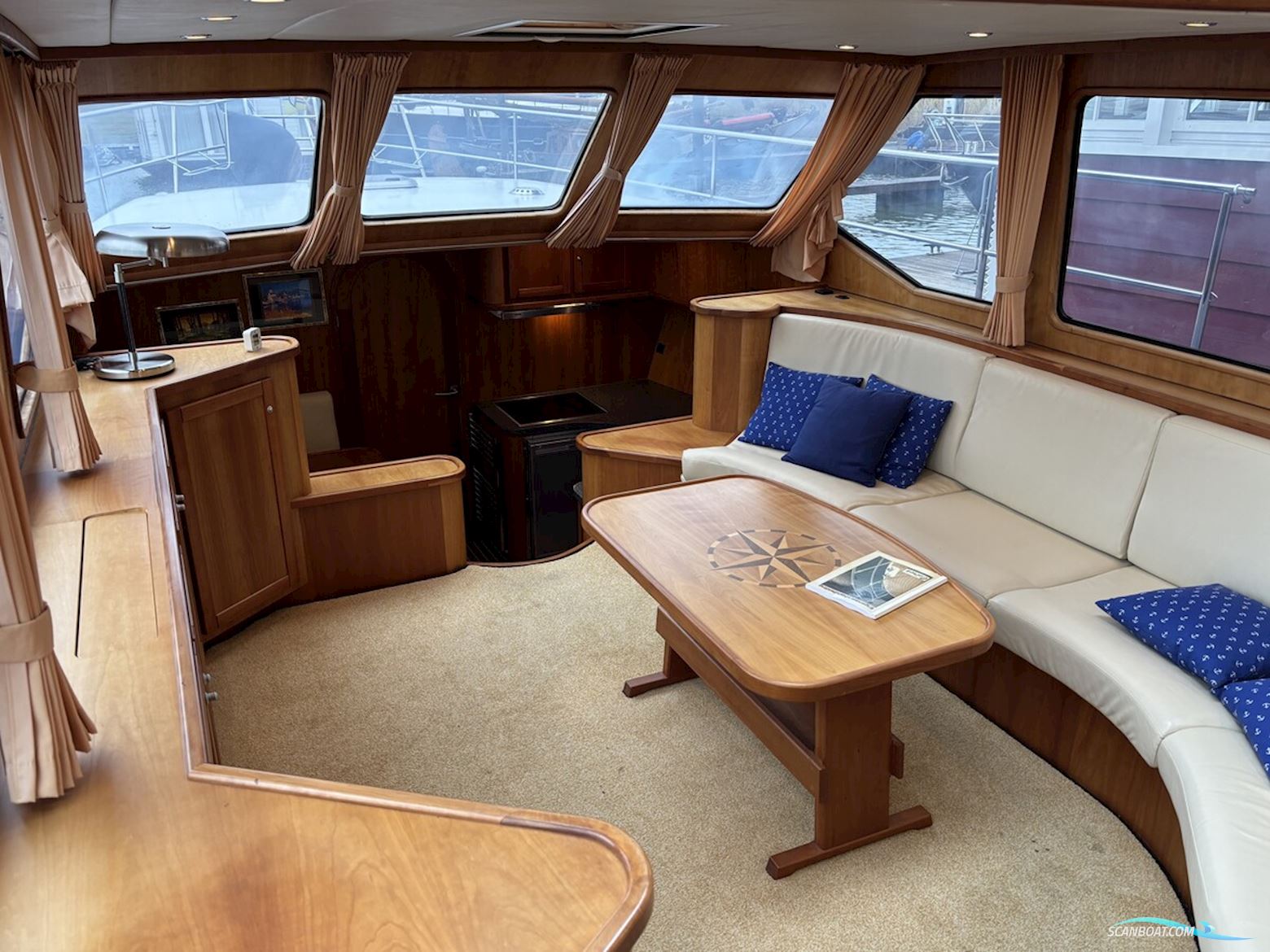 Aqualine 46 Pilothouse