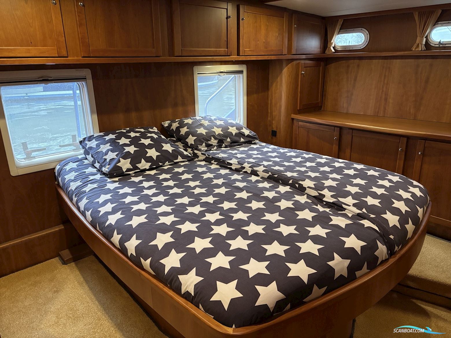 Aqualine 46 Pilothouse