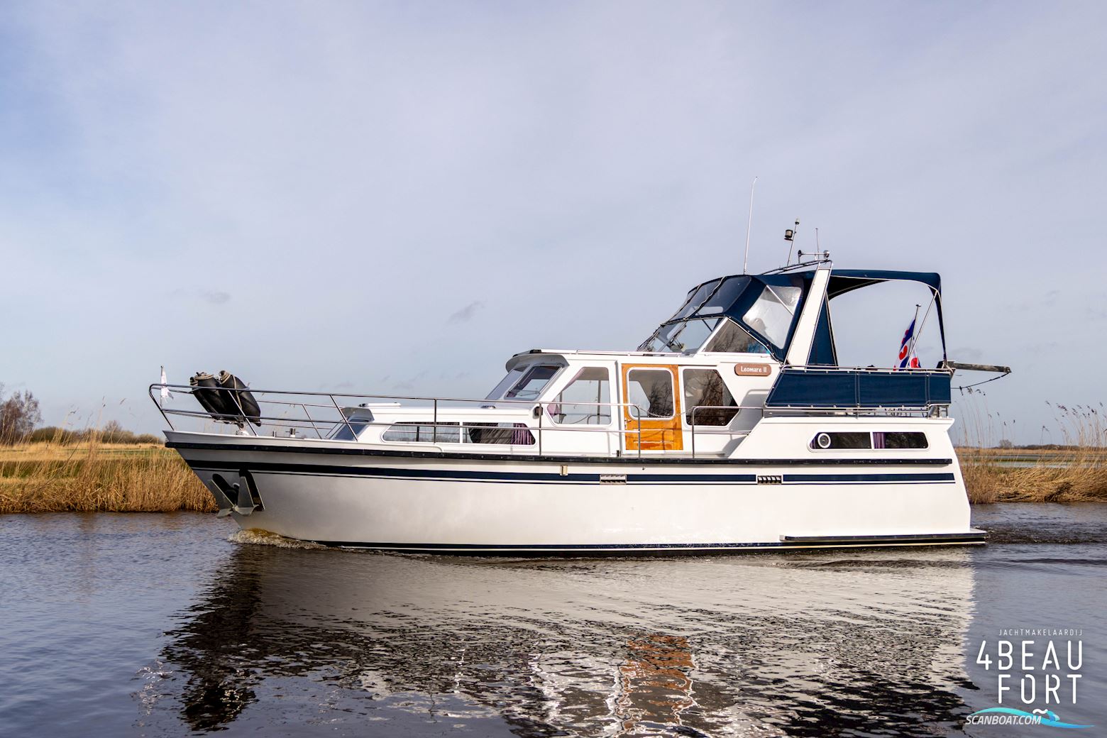 Aquanaut Beauty 1050 AK