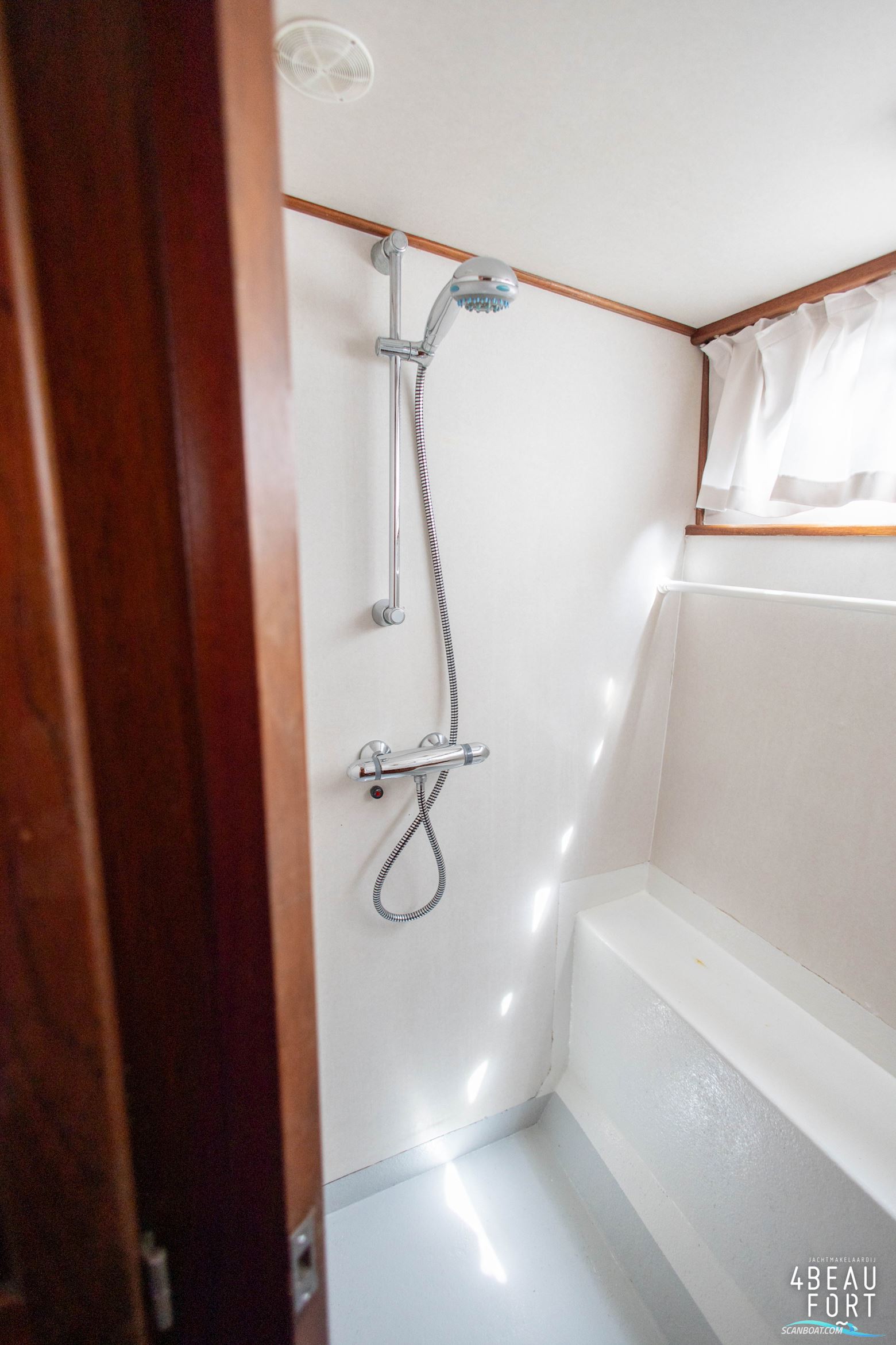 Aquanaut Beauty 1200 AK