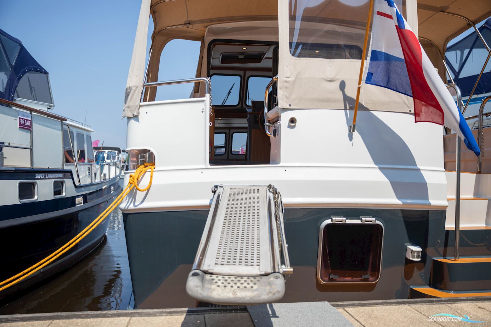 Aquanaut Drifter 1500 Pilot House