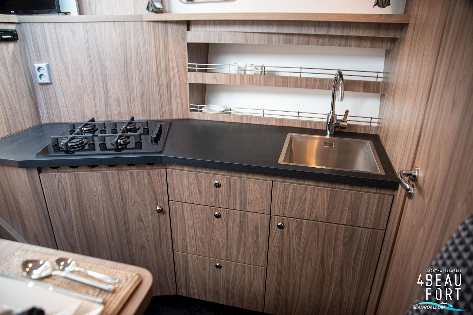 Aquanaut Drifter 350 AC