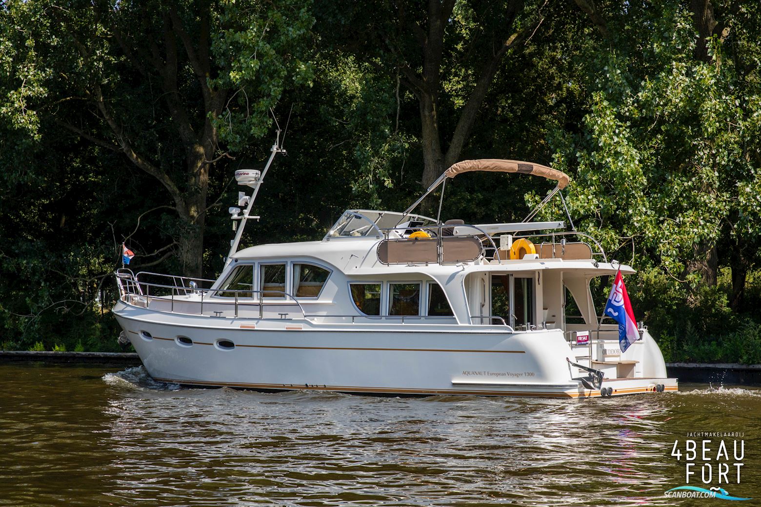 Aquanaut European Voyager 1300 II Admiraal Uitvoering