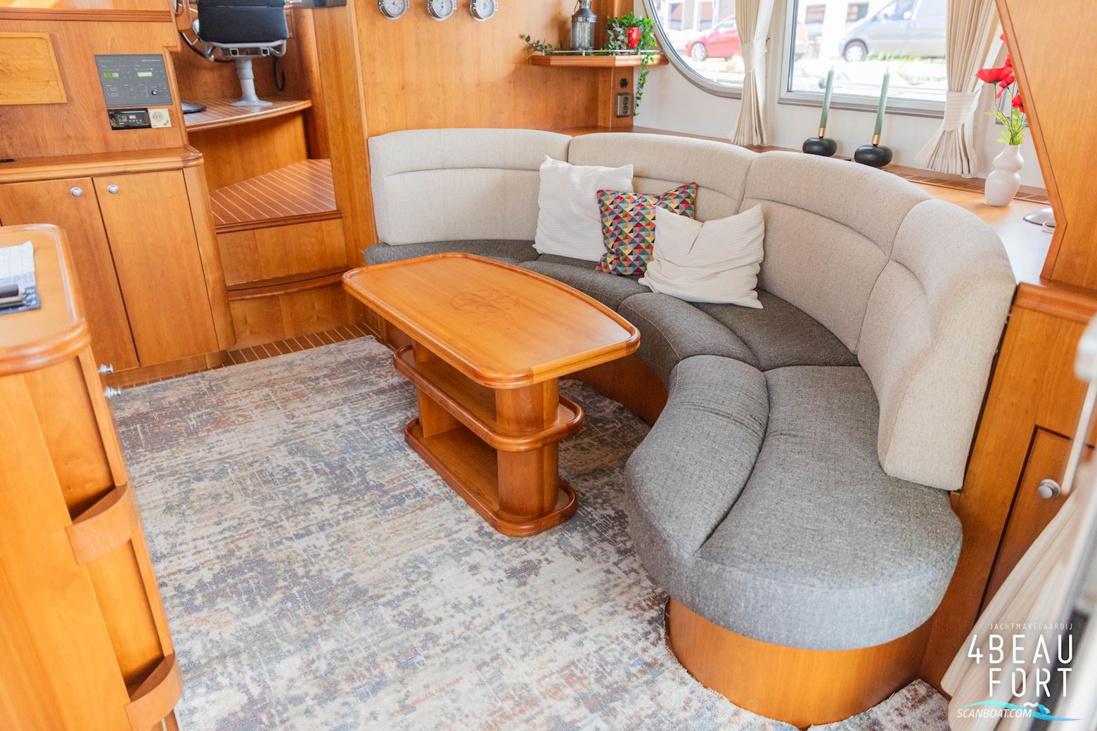 Aquanaut European Voyager 1300 II Admiraal Uitvoering