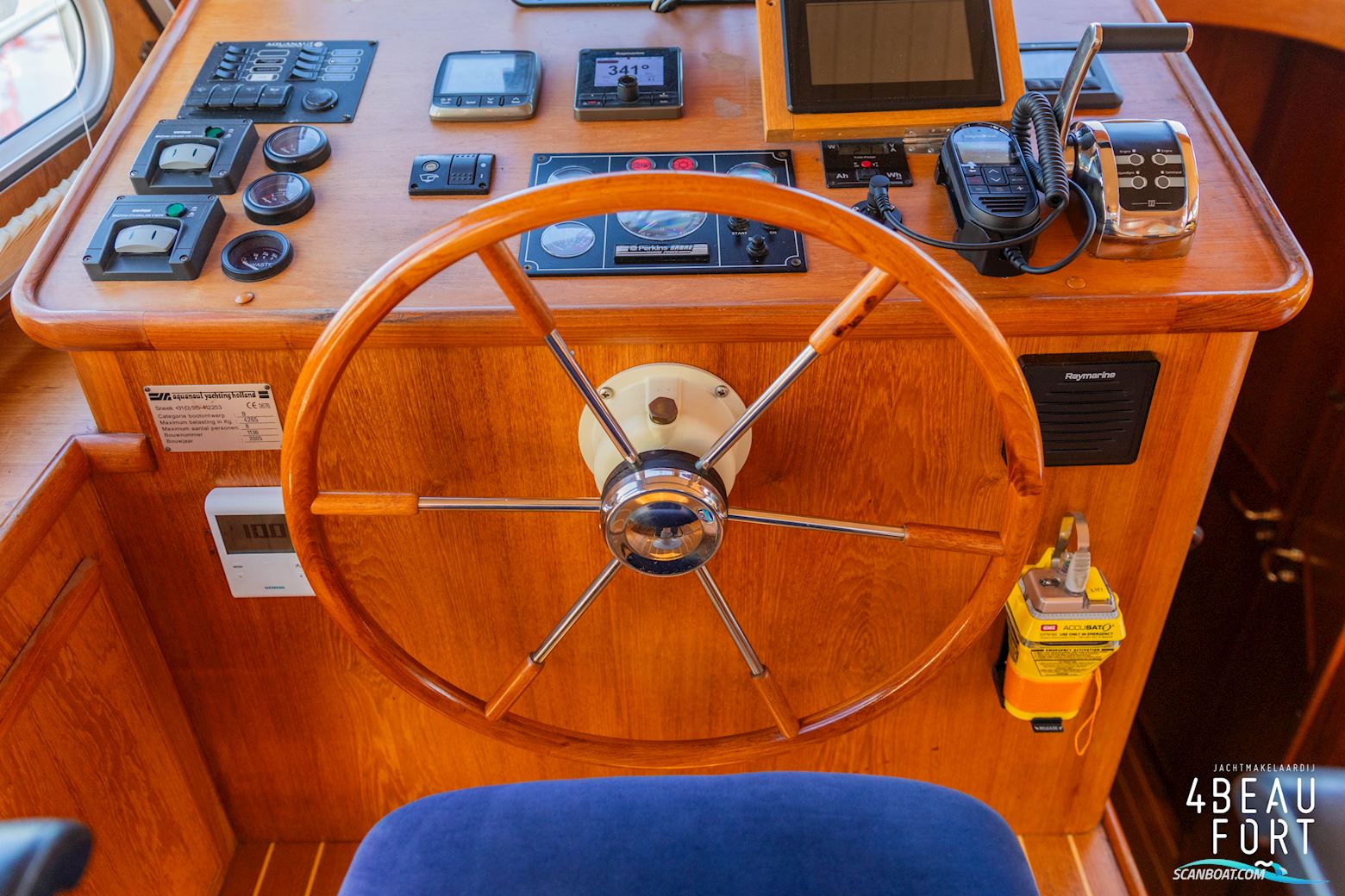 Aquanaut European Voyager 1300