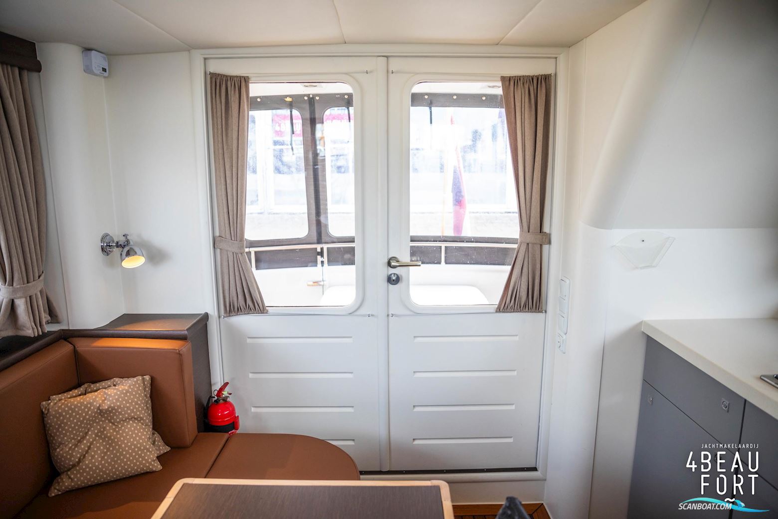 Aquanaut European Voyager 1500 II