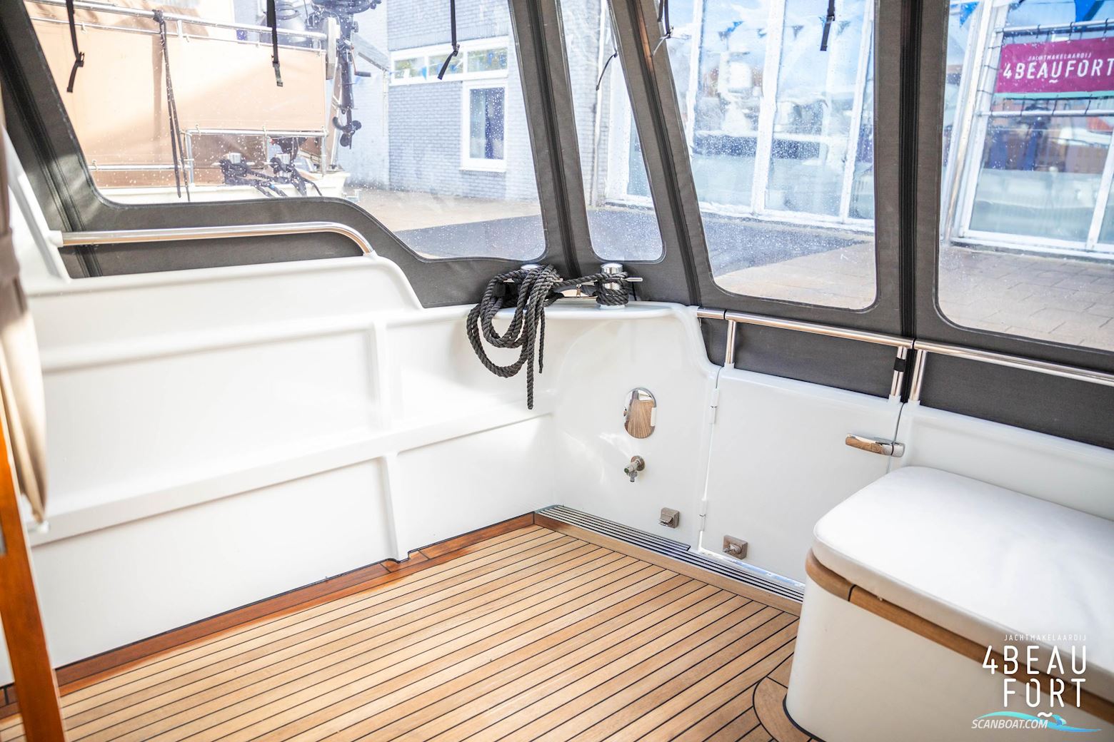 Aquanaut European Voyager 1500 II