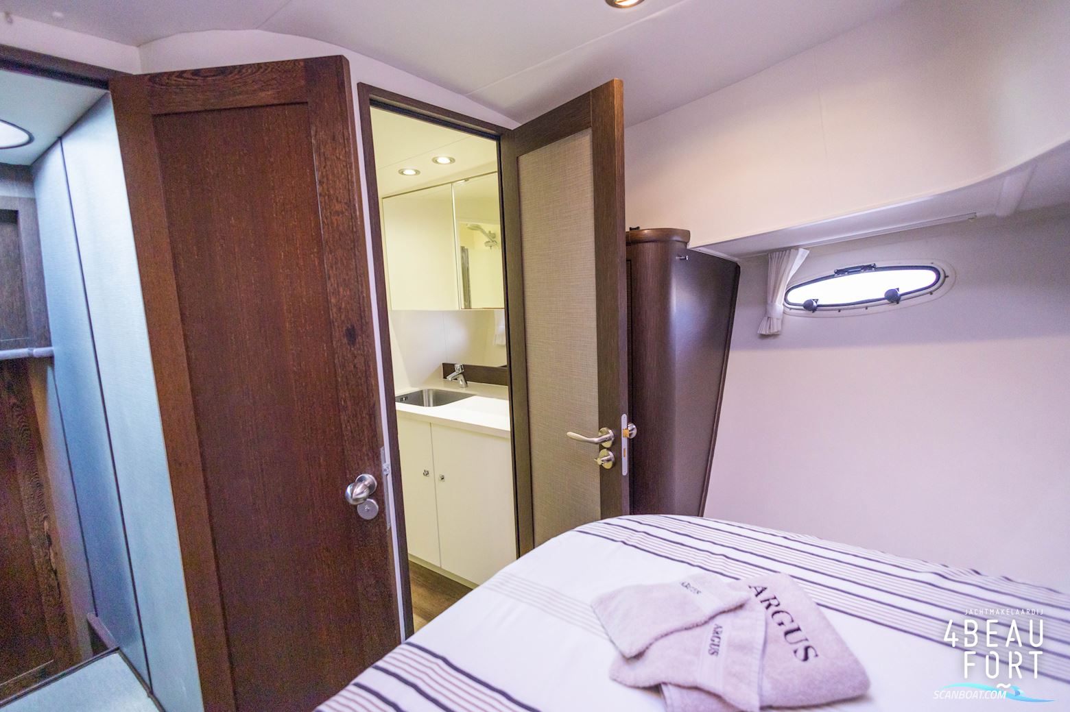 Aquanaut European Voyager 1500 II