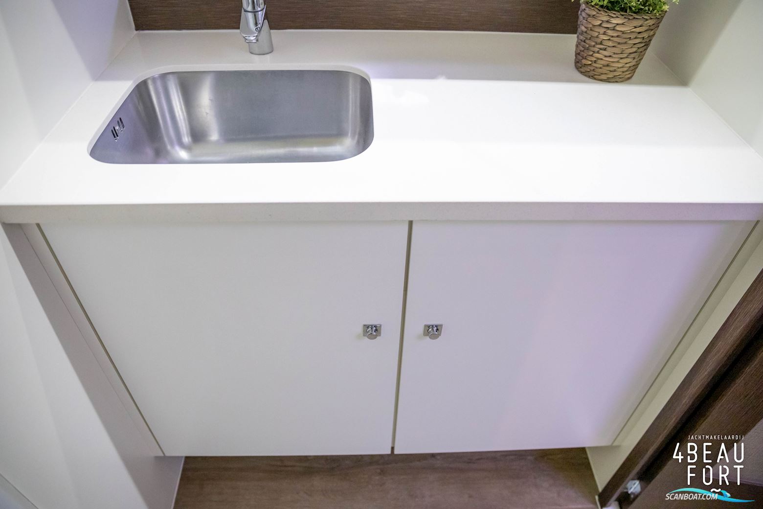 Aquanaut European Voyager 1500 II