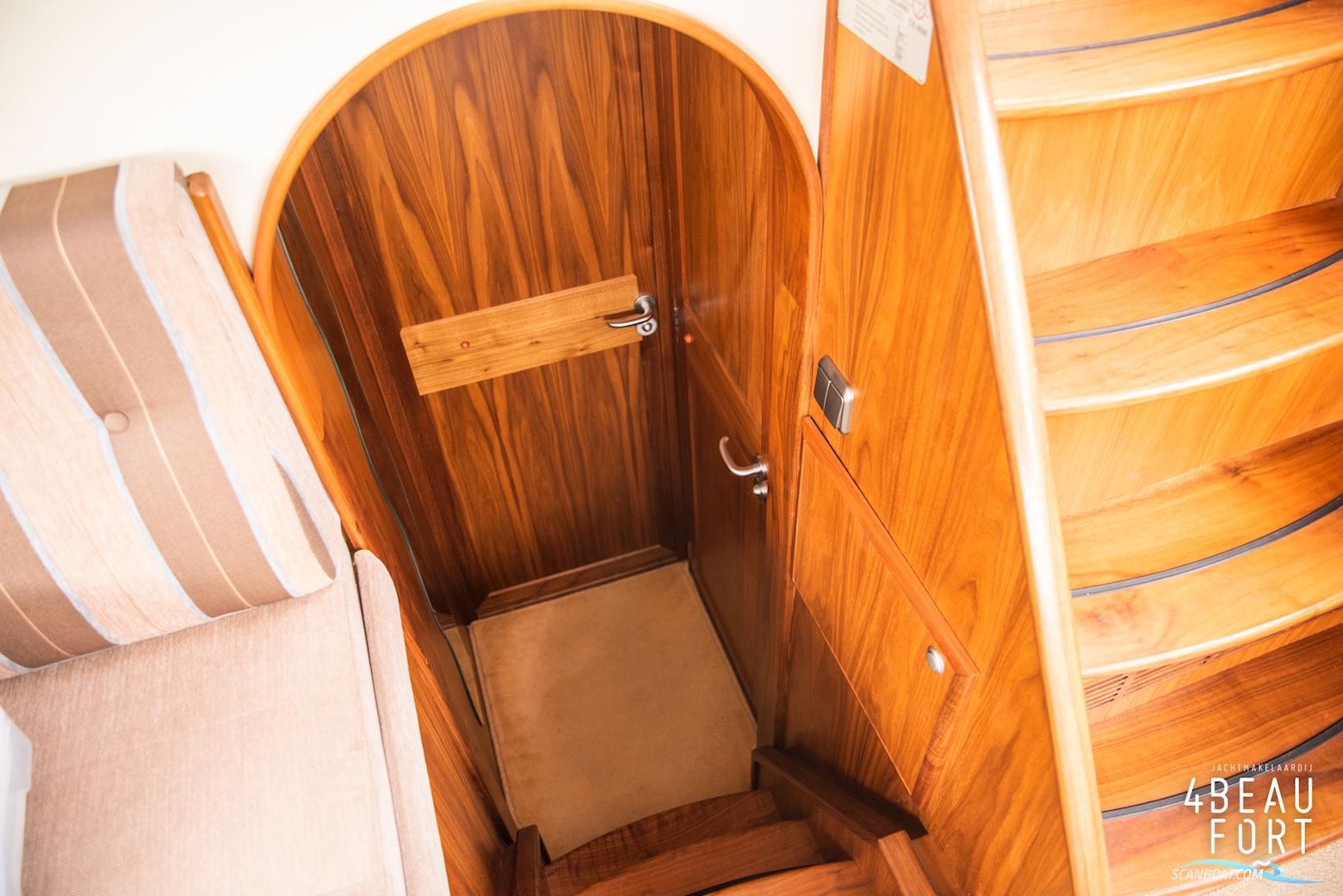 Aquanaut Privilege 1250 AK