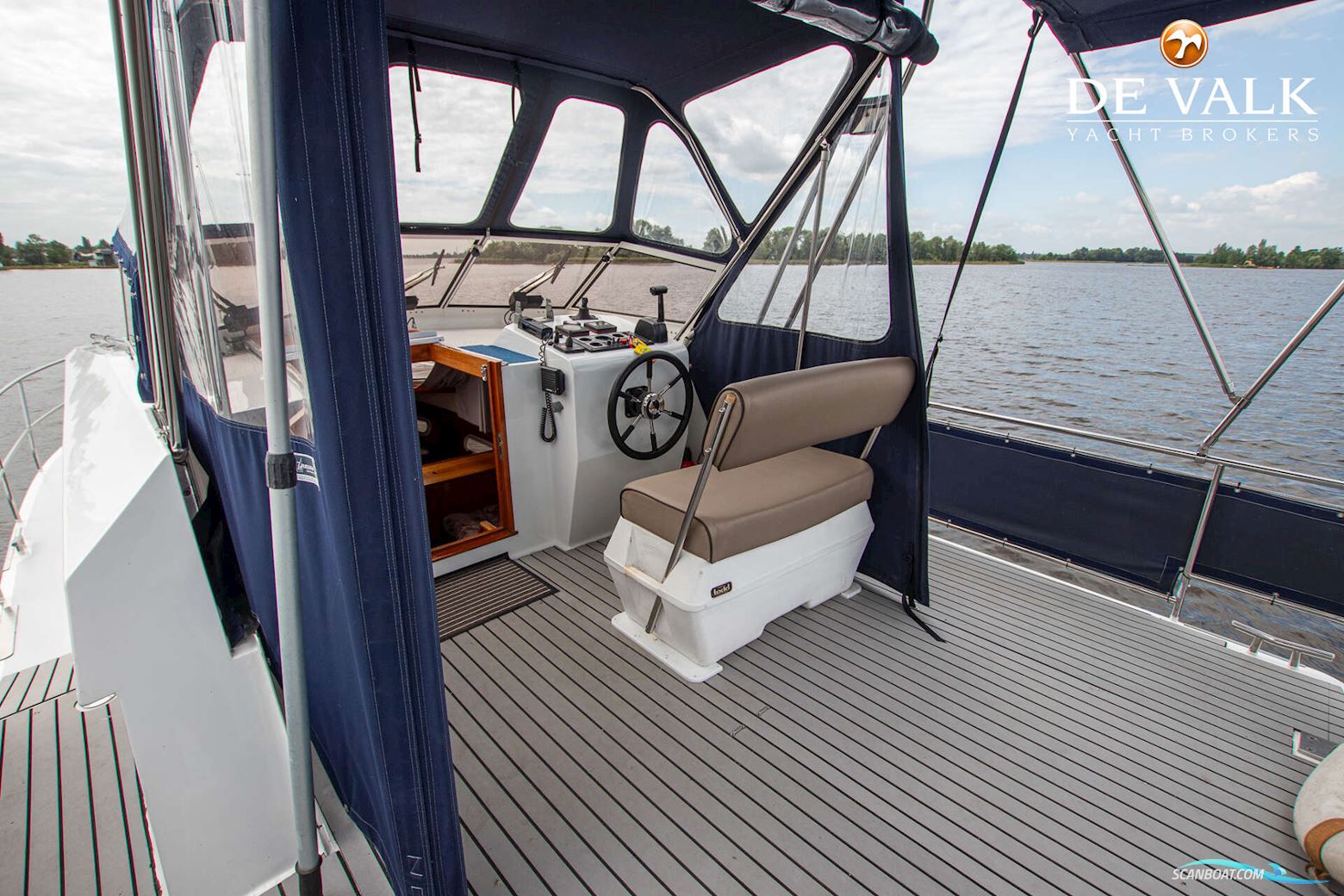 Aquanaut Unico 1000 AK