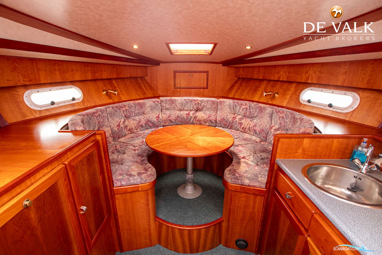 Aquanaut Unico 1000 AK