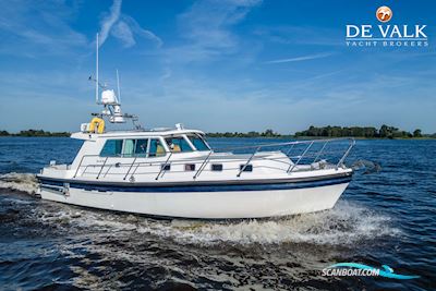 Aquastar 38 Motorboat 2006, with Caterpillar engine, The Netherlands