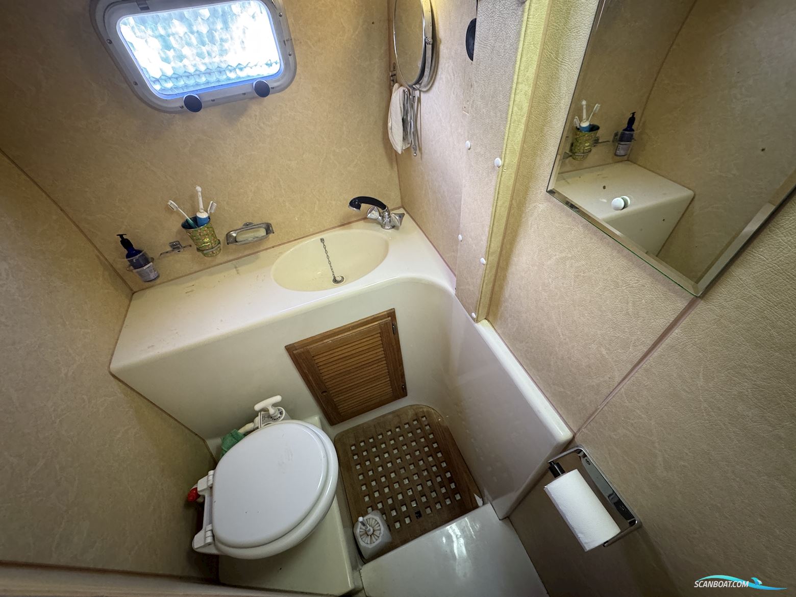 Aquastar 38