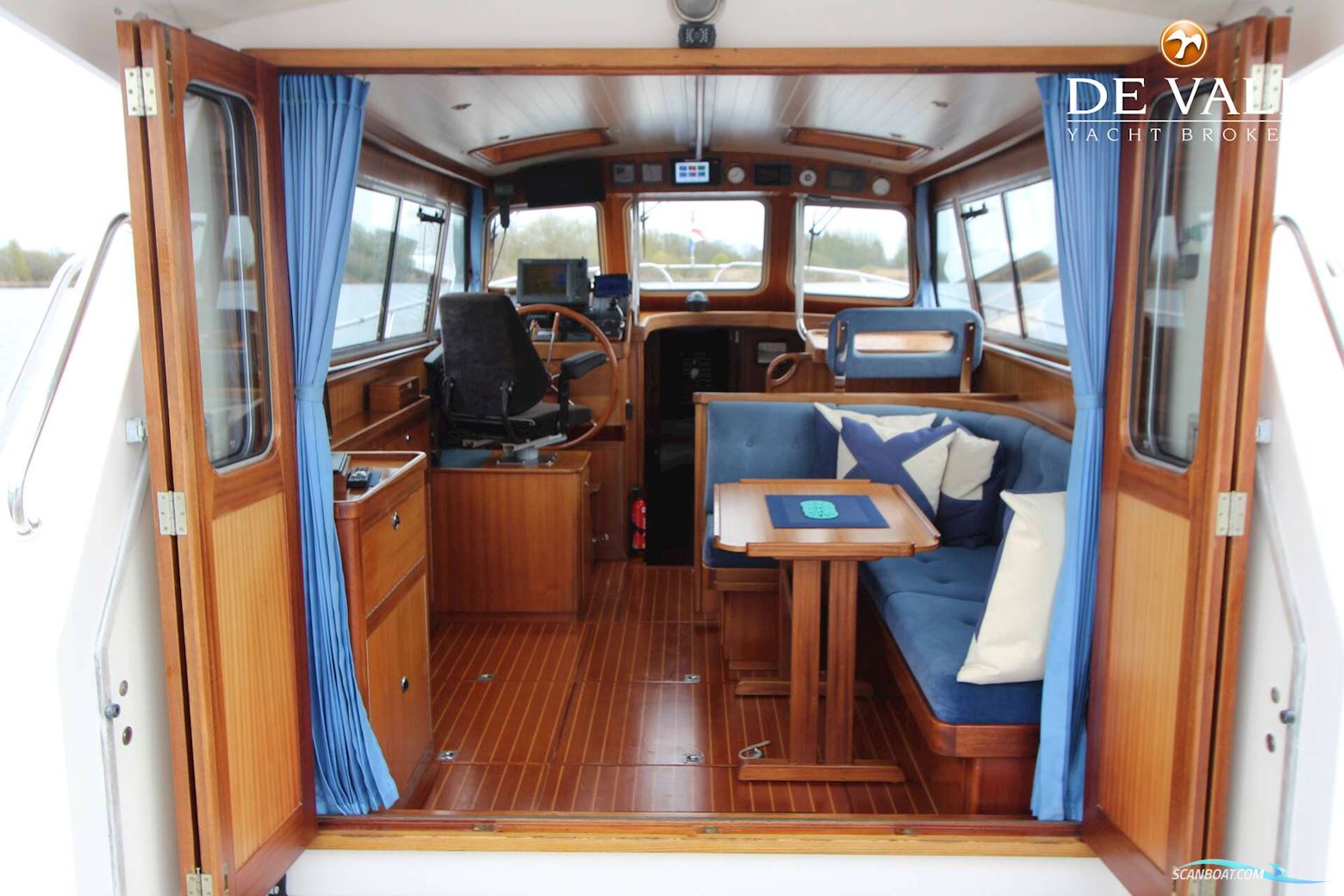 Aquastar Ocean Ranger 38