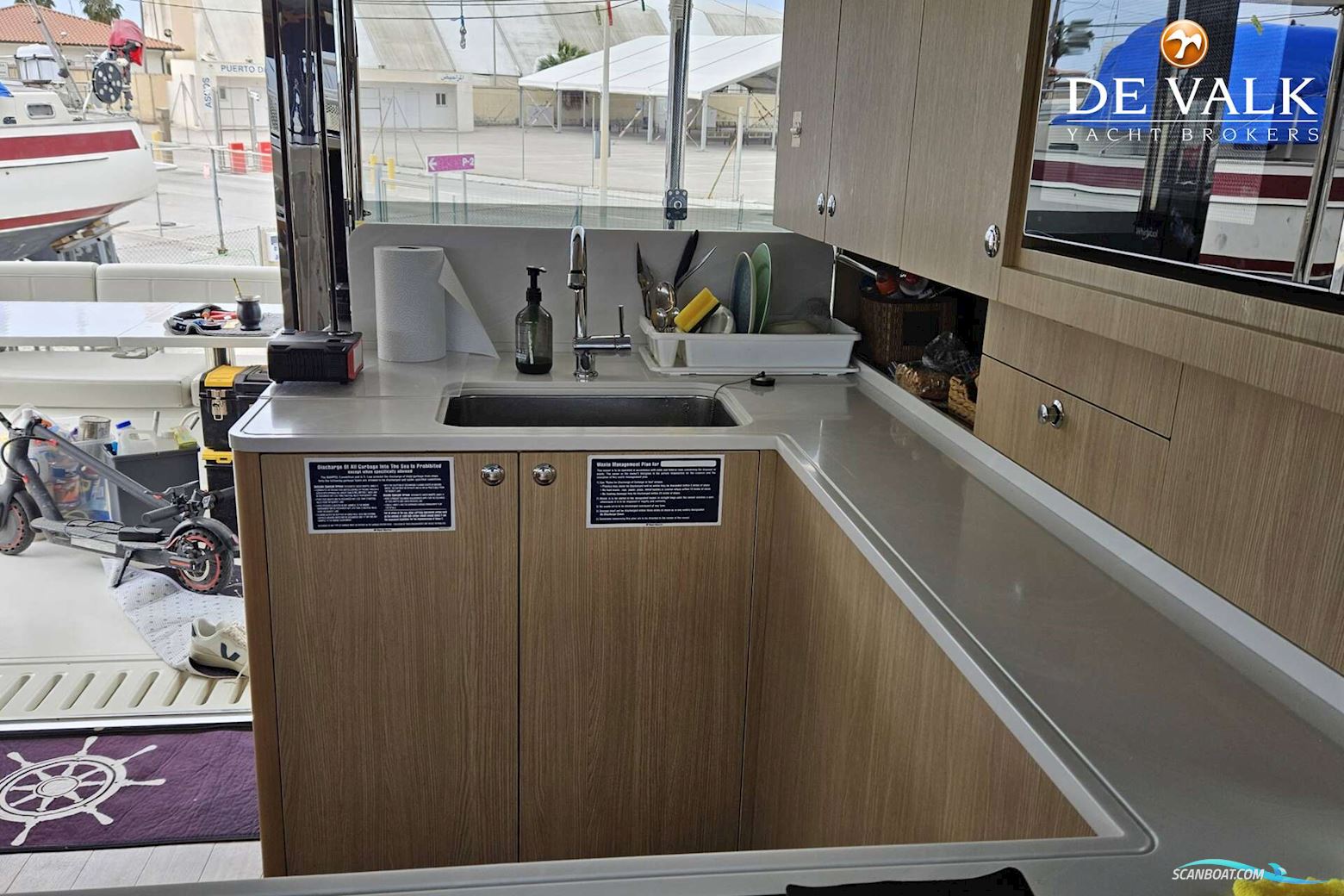 Aquila 42