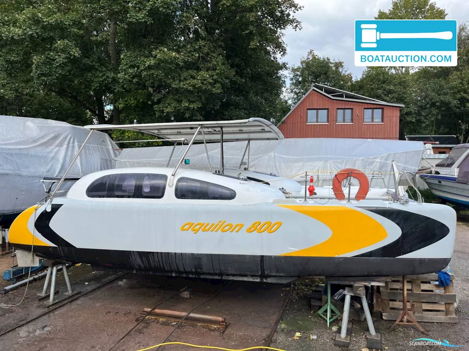 Aquilon 800
