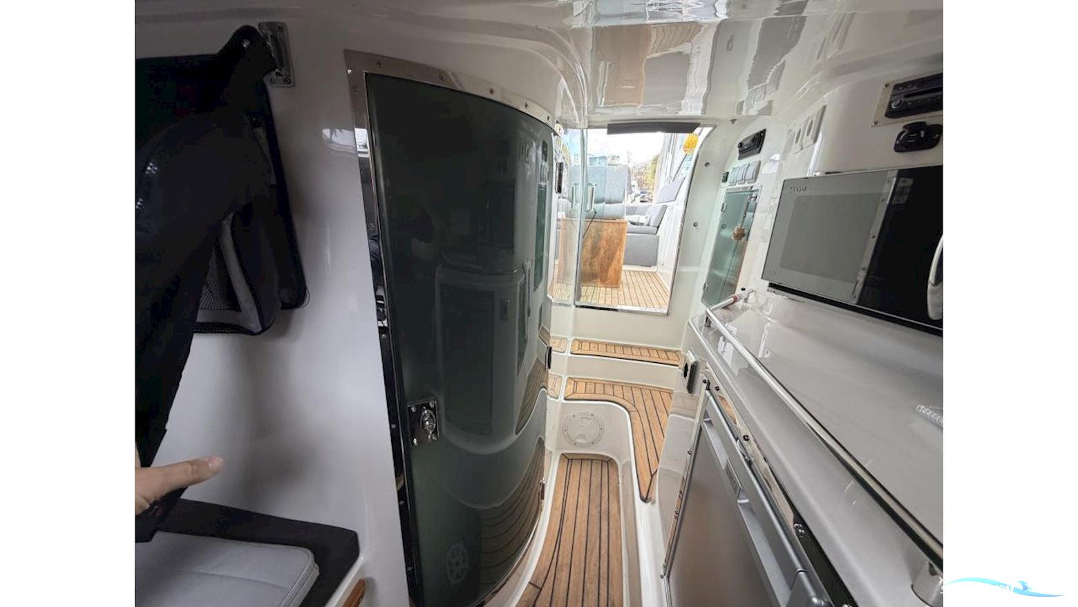 Arctic Blue 35