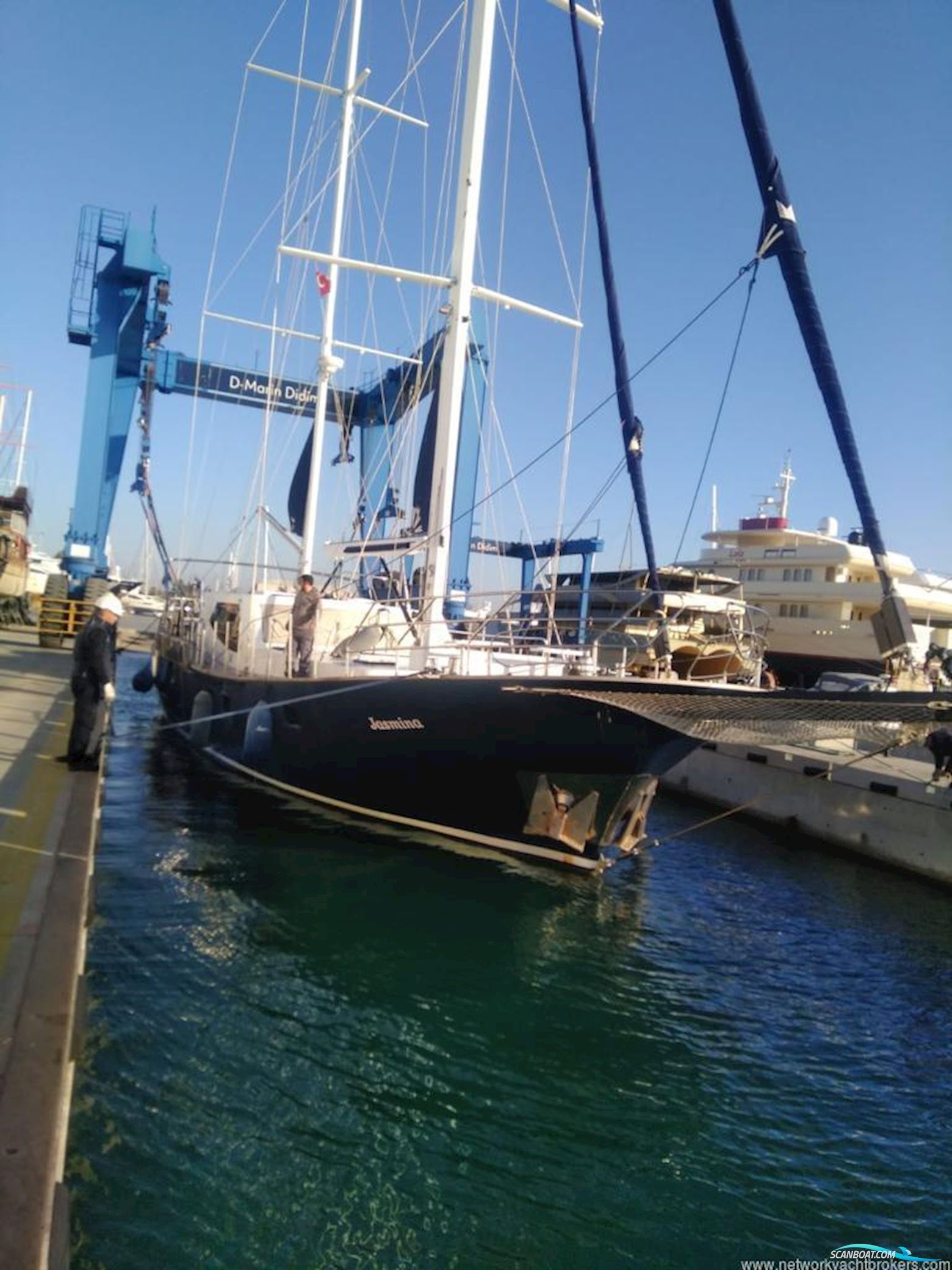Ark Yacht MOTOR SAILOR 24 m. - CE CATEGORY A