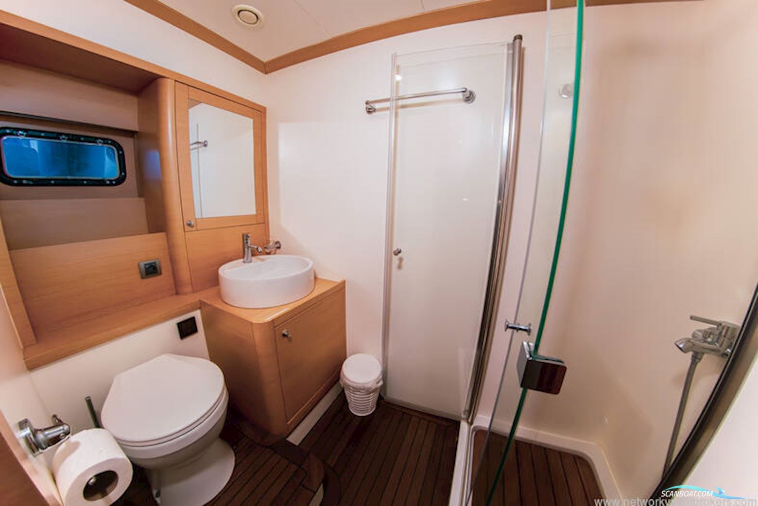 Ark Yacht MOTOR SAILOR 24 m. - CE CATEGORY A