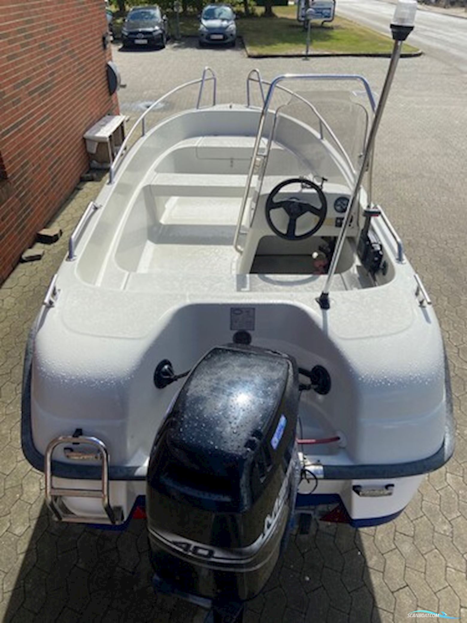 Askeladden 445 Hunter m/Mercury 40 hk 2-takt og Brenderup trailer