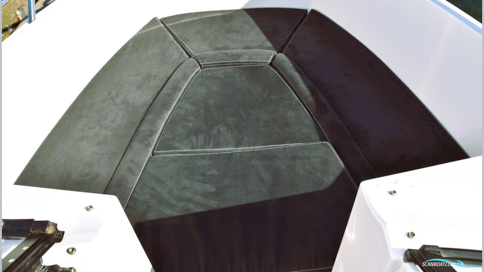 ASKELADDEN C61 Bowrider