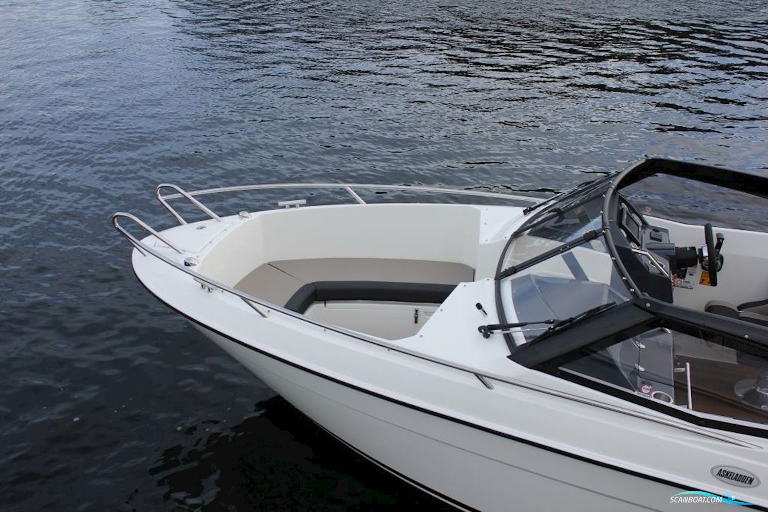 Askeladden C61 Bowrider