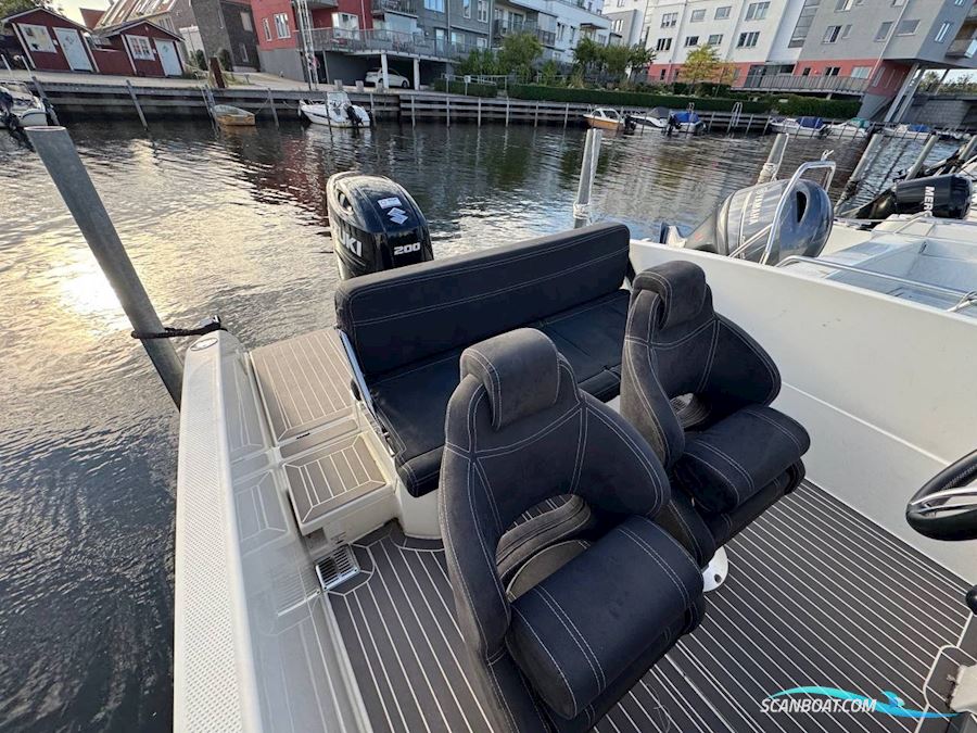 Askeladden C61 Center Console