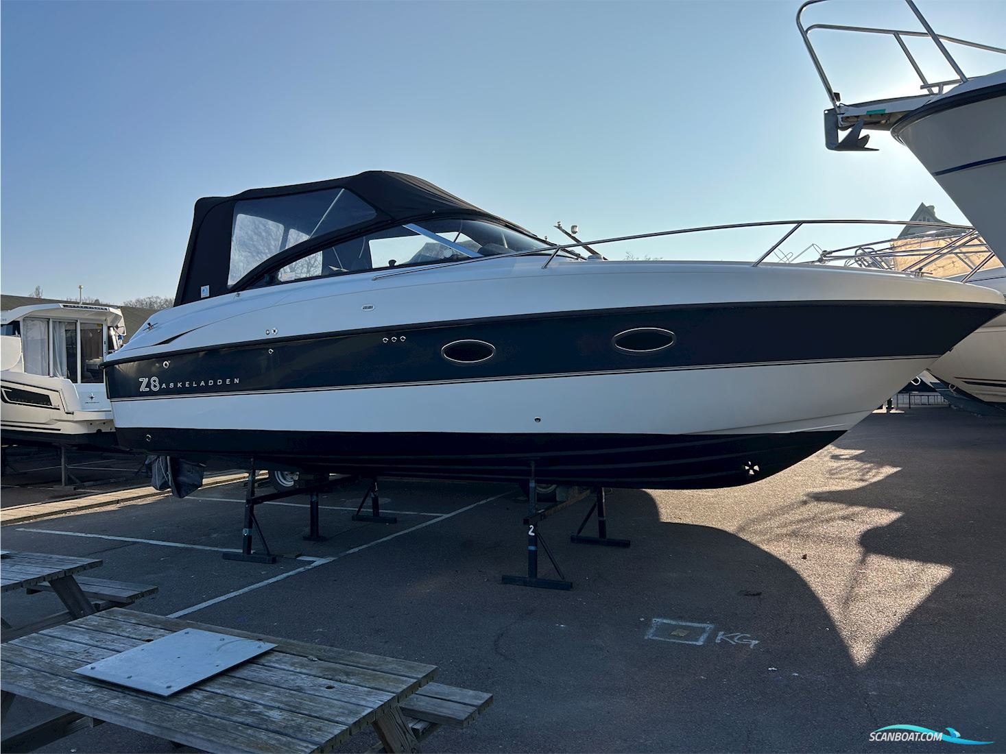 Askeladden Z8 Motorboat 2007, with Mercruiser 4,2L Cummins engine, Denmark
