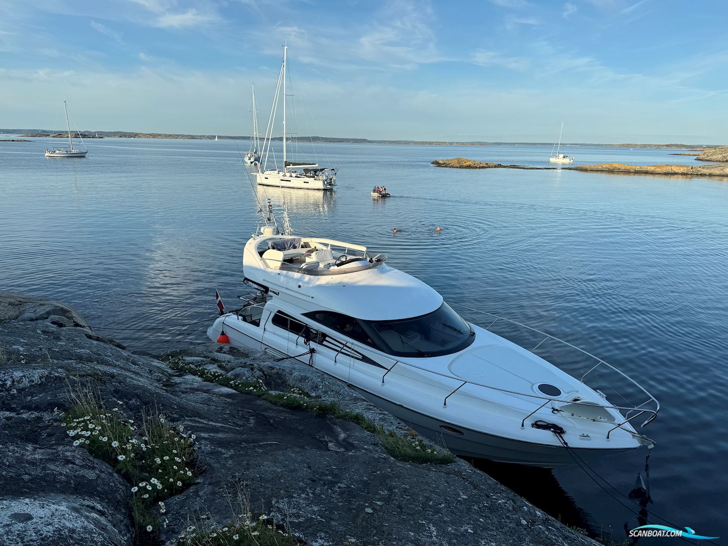 Astondoa 39 Motorboat 2000, with Volvo Penta Tamd engine, Denmark