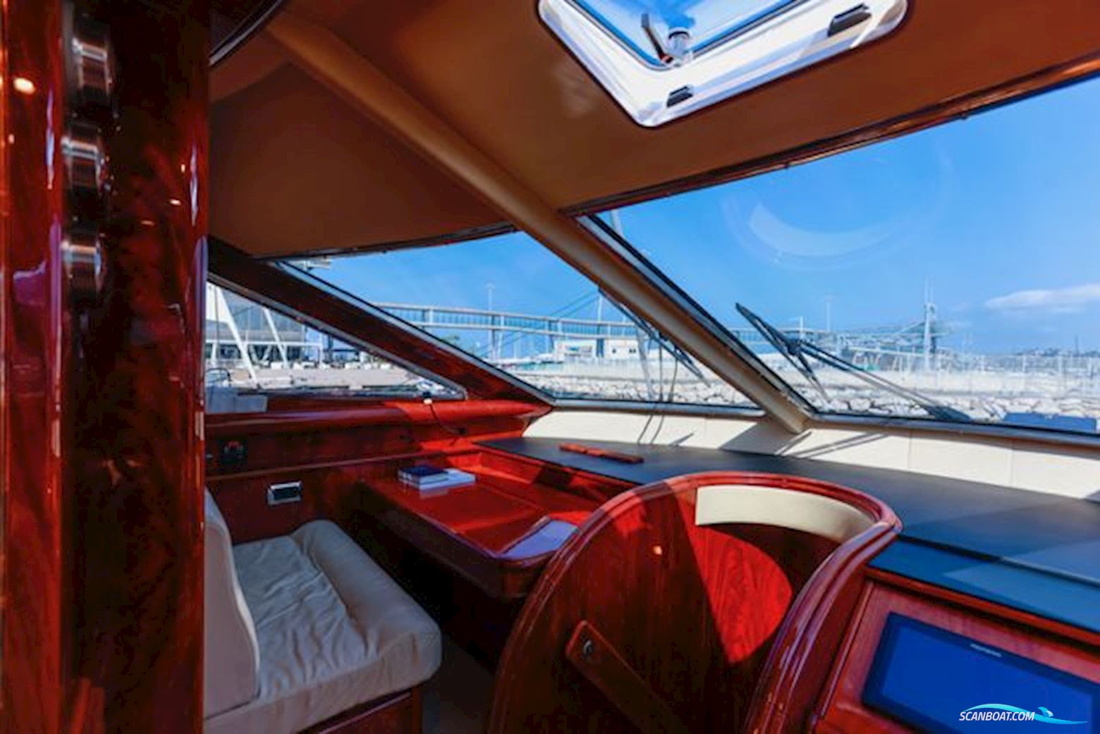 Astondoa 72 Glx