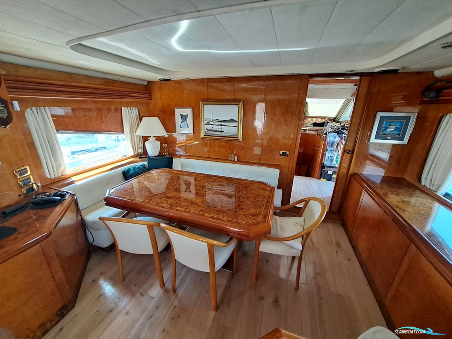 Astondoa 73 Glx
