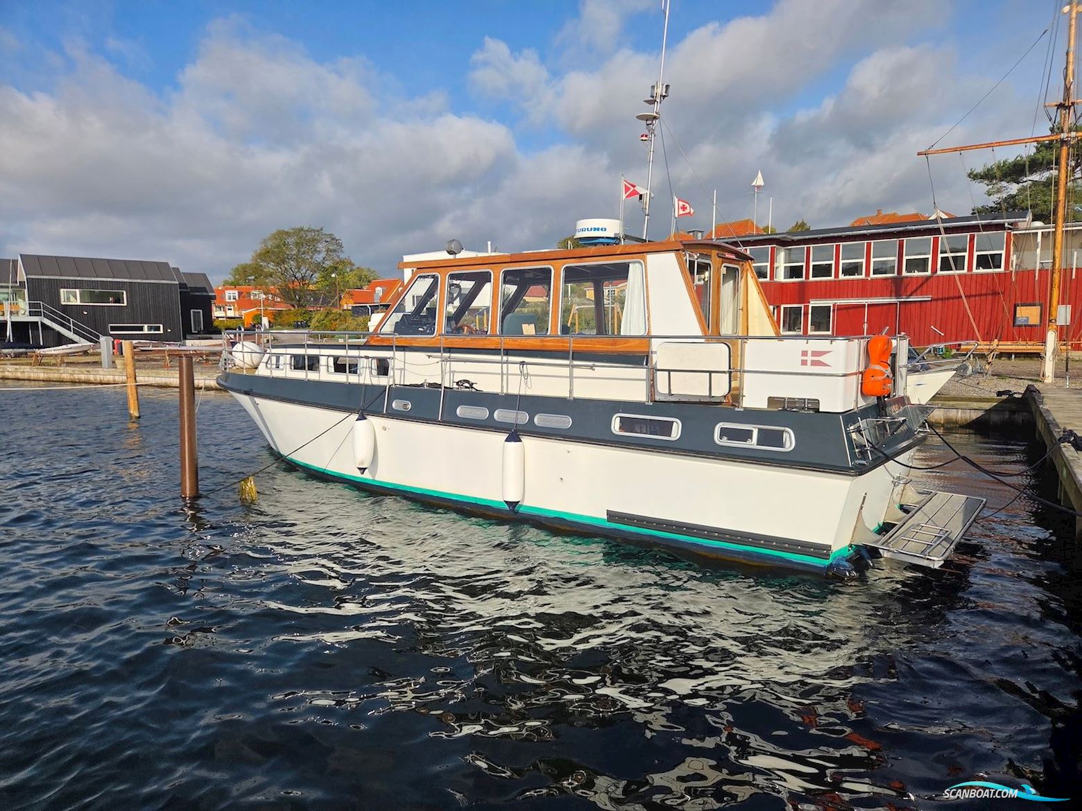 Atlantic 37