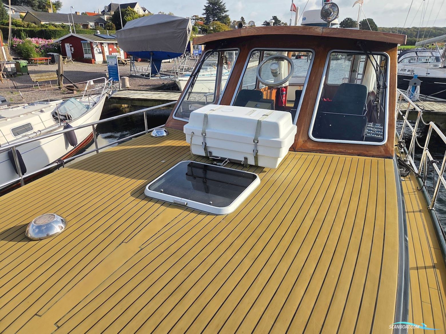 Atlantic 37