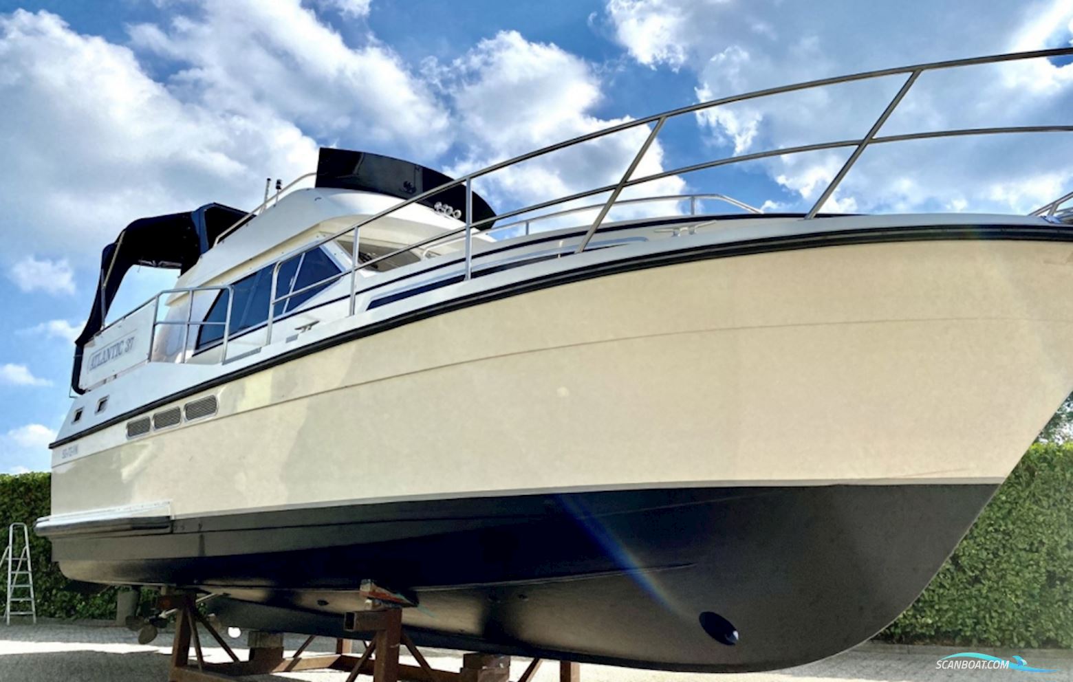 Atlantic 37B