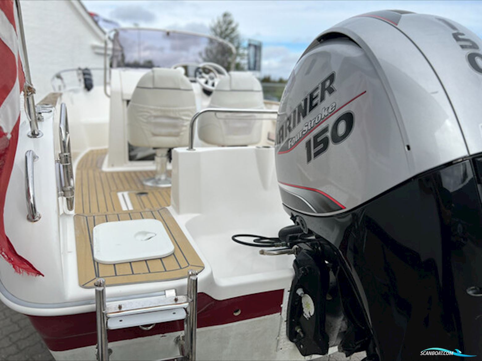 Atlantic 635 WA, Mariner F150 EFI