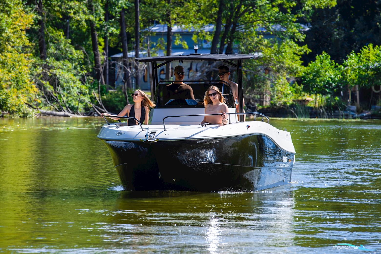 Atlantic 750 Open Med 250 HK