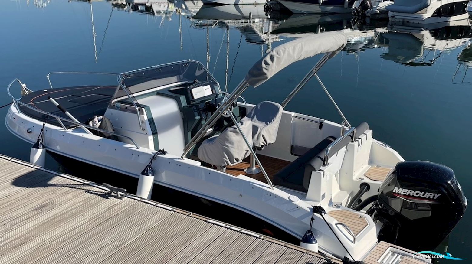 Atlantic Marine Sun Cruiser 630