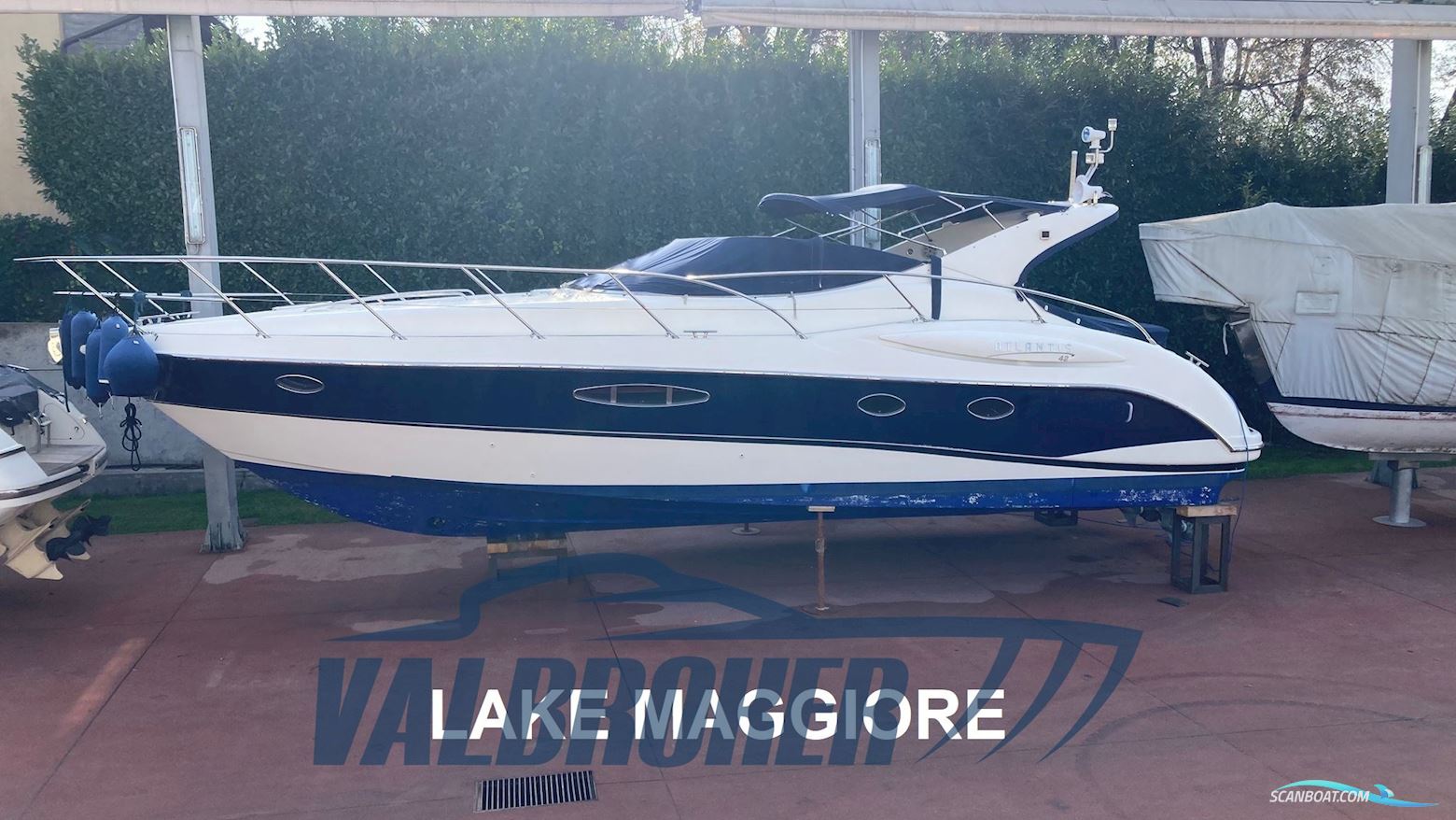 Atlantis 42 Motorboat 2005, with Volvo Penta Kad 300 DP-G engine, Italy