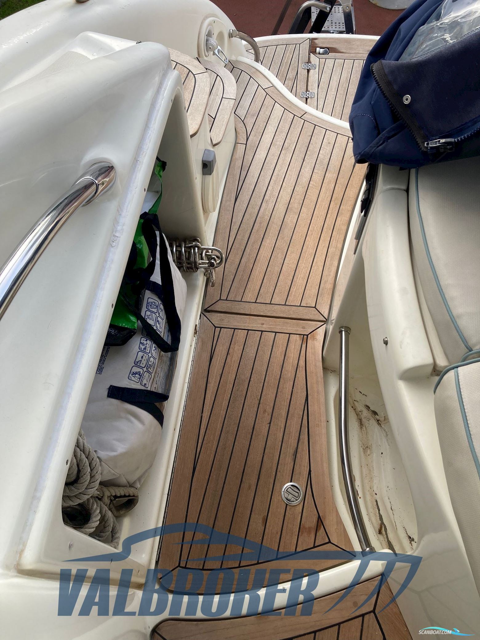 Atlantis 42