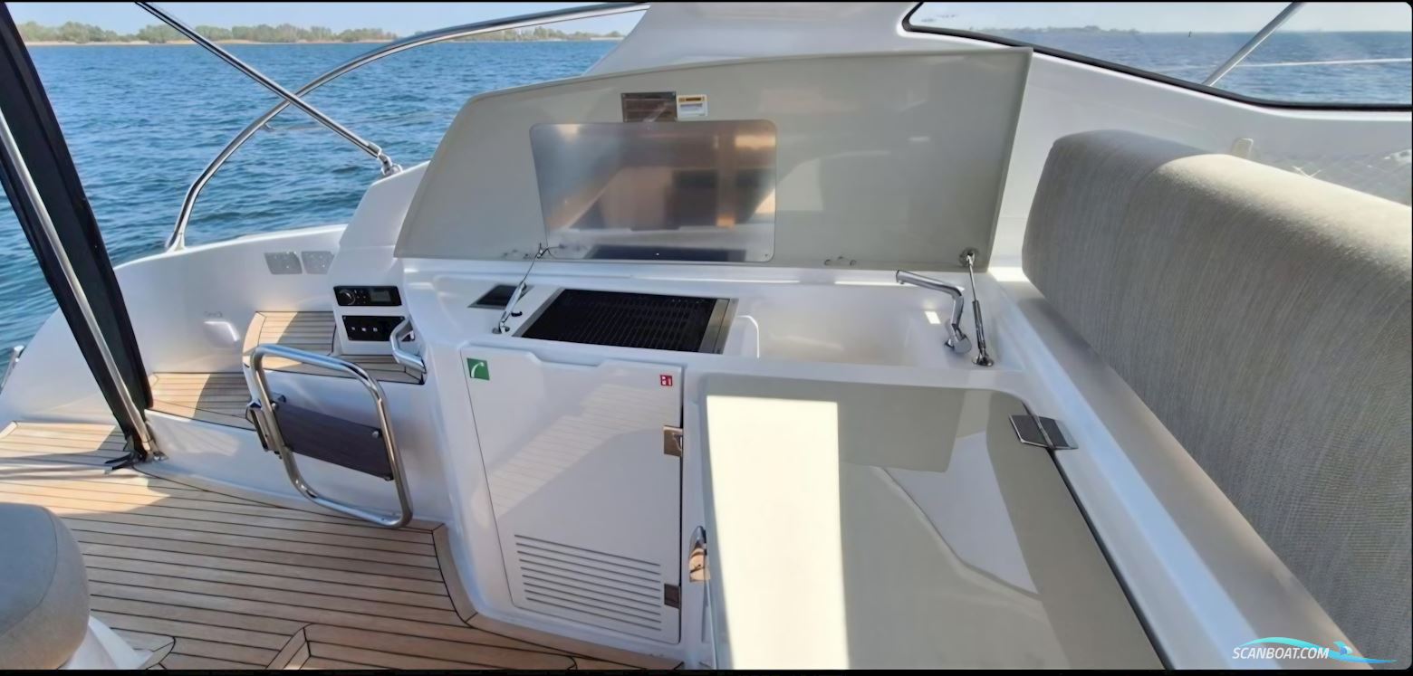 Atlantis 45