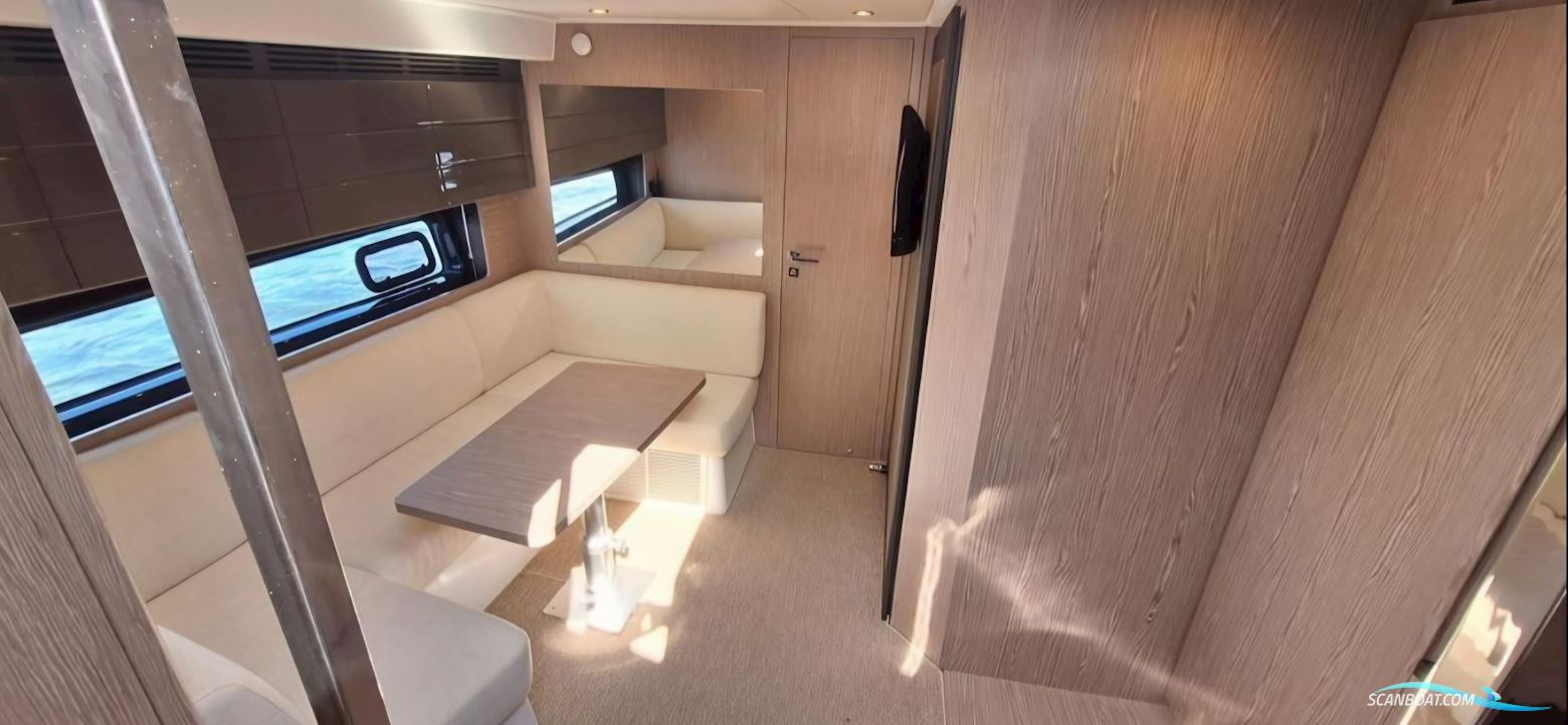 Atlantis 45