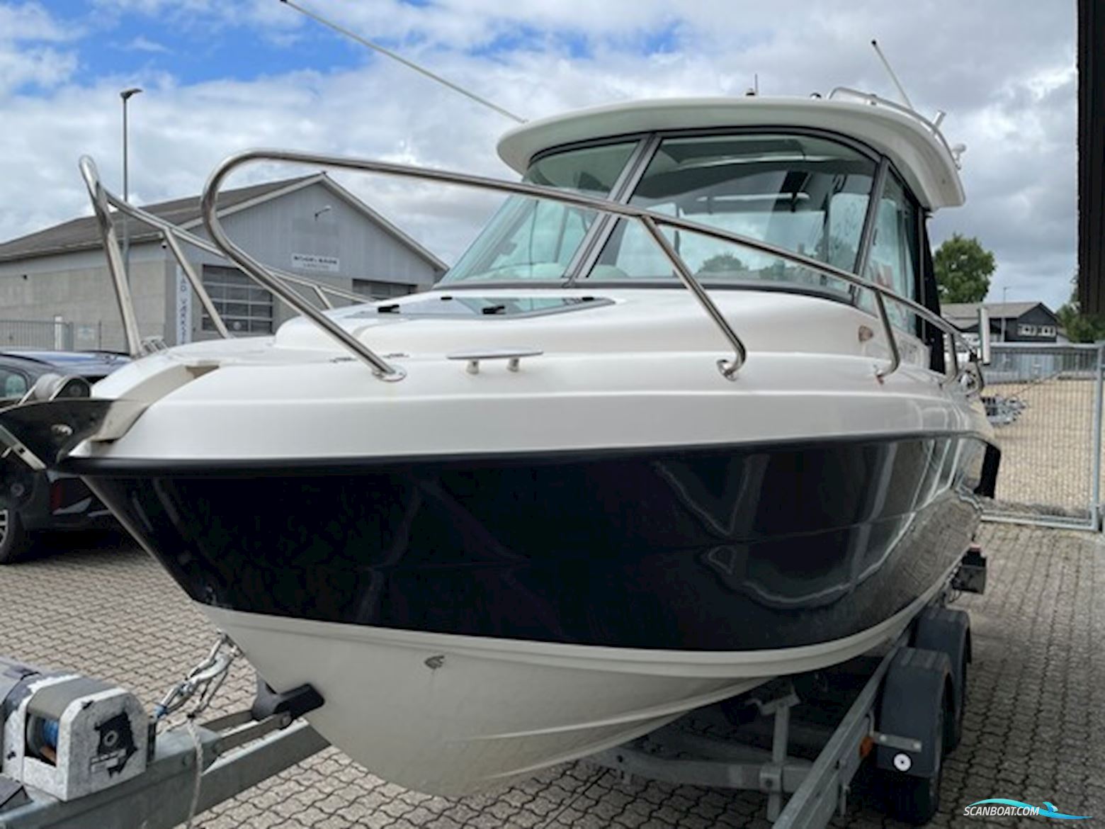 Atomix 600 HT Med Yamaha F150 og Variant 2700 kg Trailer Inkl. el Spil
