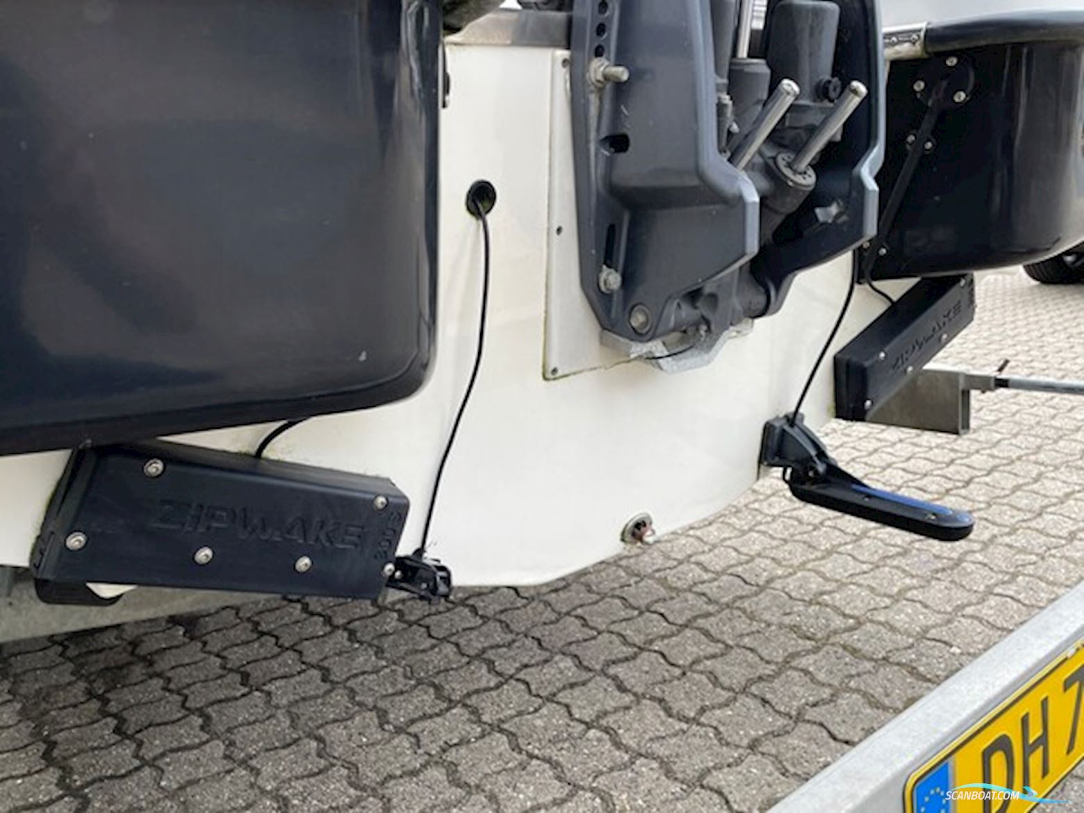 Atomix 600 HT Med Yamaha F150 og Variant 2700 kg Trailer Inkl. el Spil