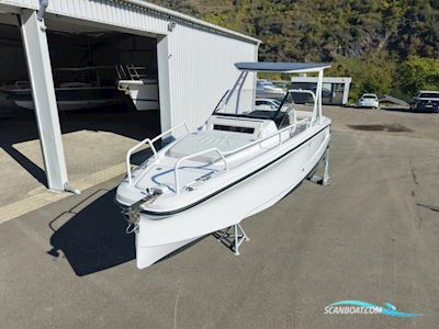 Axopar 25 Cross-Top Motorboat 2026, with Mercury engine, Germany