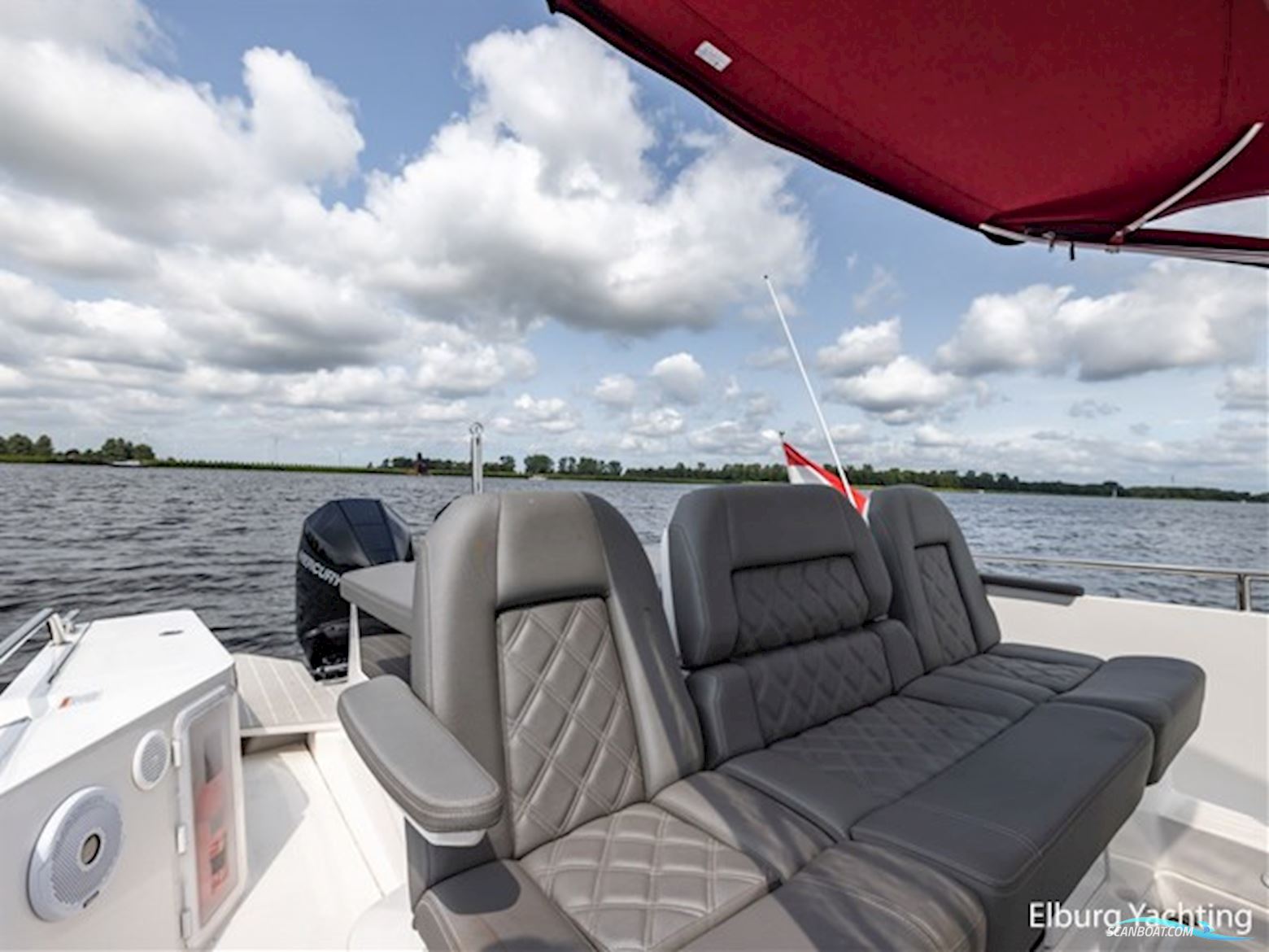 Axopar 28 - Open
