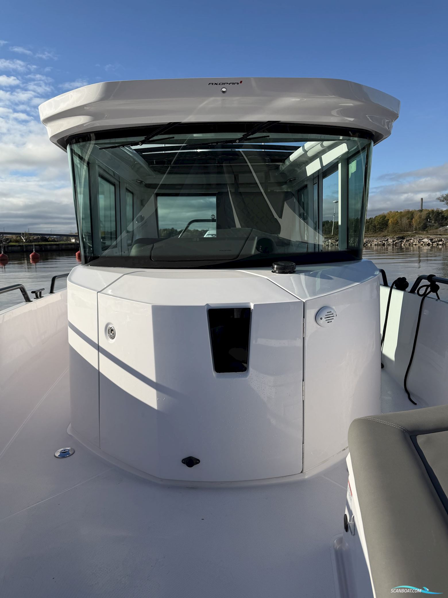 Axopar 28 AC